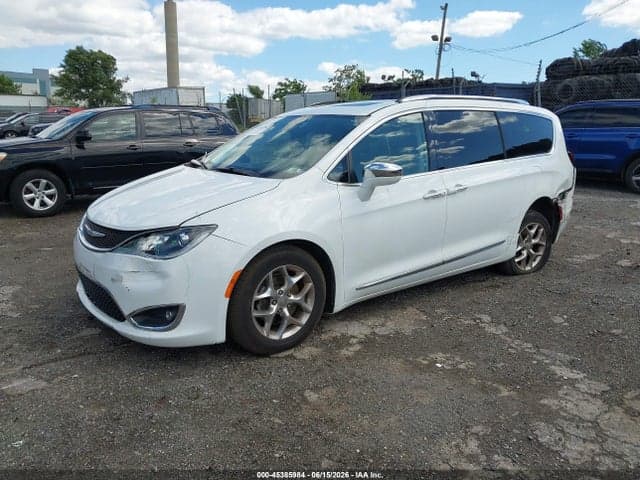2019 CHRYSLER PACIFICA LIMITED 2