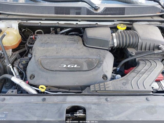 2019 CHRYSLER PACIFICA LIMITED 10