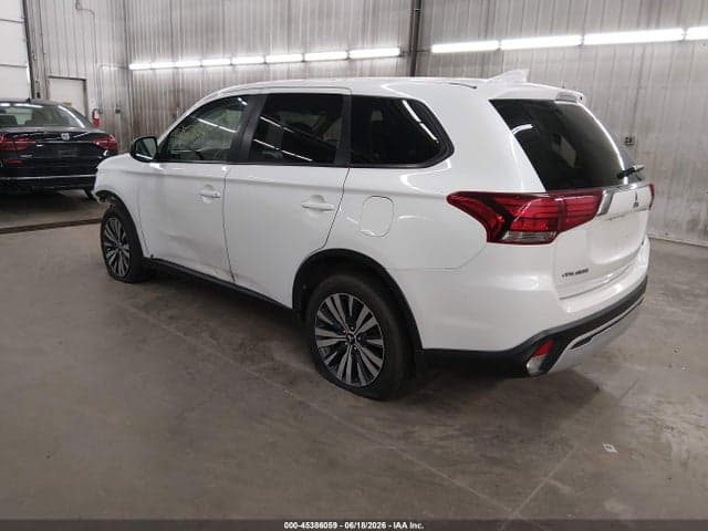 2019 MITSUBISHI OUTLANDER ES 3