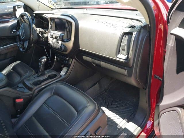 2022 GMC CANYON 4WD SHORT BOX DENALI 5