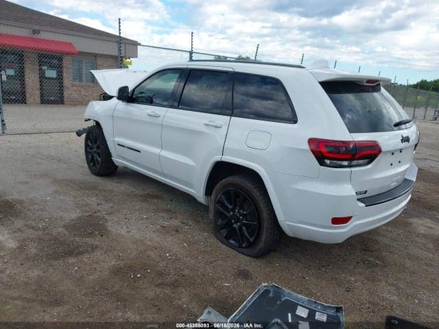 2018 JEEP GRAND CHEROKEE ALTITUDE 4X2 3