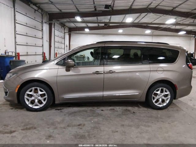 2017 CHRYSLER PACIFICA TOURING-L 15