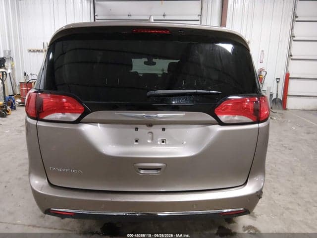 2017 CHRYSLER PACIFICA TOURING-L 17