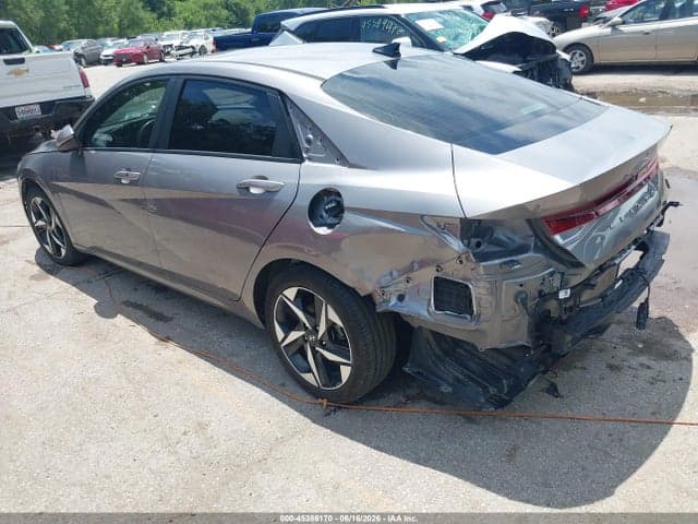 2023 HYUNDAI ELANTRA SEL 3