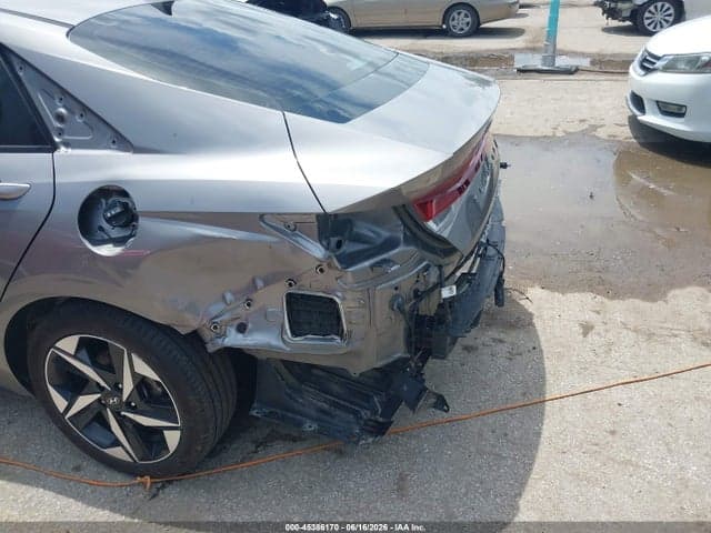 2023 HYUNDAI ELANTRA SEL 6