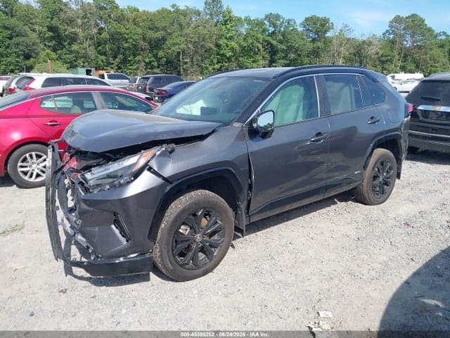 2025 TOYOTA RAV4 HYBRID XSE 2