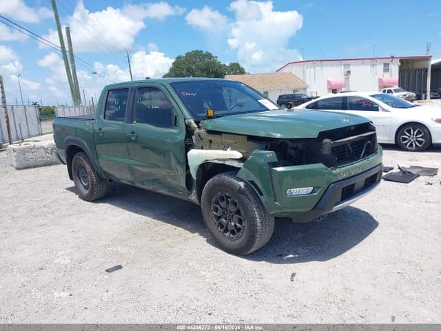 2024 NISSAN FRONTIER PRO-4X 4X4