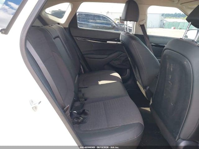 2021 KIA SELTOS S 8