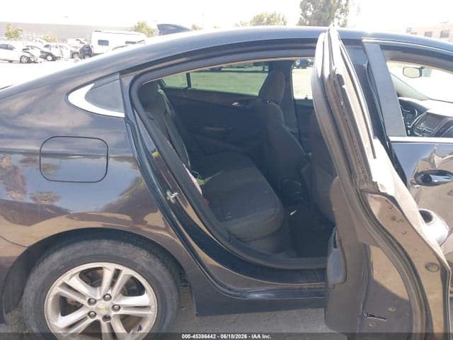 2017 CHEVROLET CRUZE LT AUTO 8