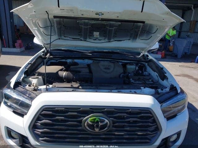 2021 TOYOTA TACOMA TRD OFF-ROAD 10