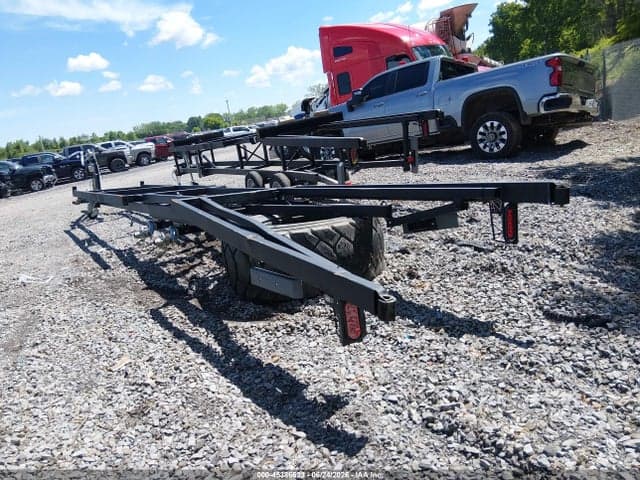 2026 HOOSIER BX BOX TUBE TANDEM AXLE TRAILER 3