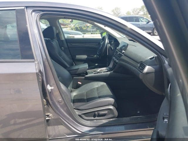 2018 HONDA ACCORD EX-L 2.0T 5
