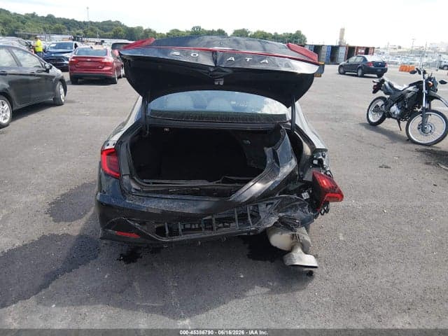 2021 HYUNDAI SONATA SEL 17