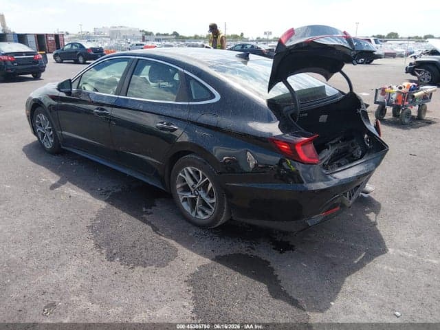 2021 HYUNDAI SONATA SEL 3
