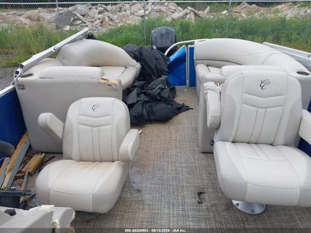 2021 CYPRESS CAY PONTOON 8