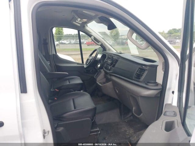 2025 FORD TRANSIT-250 5