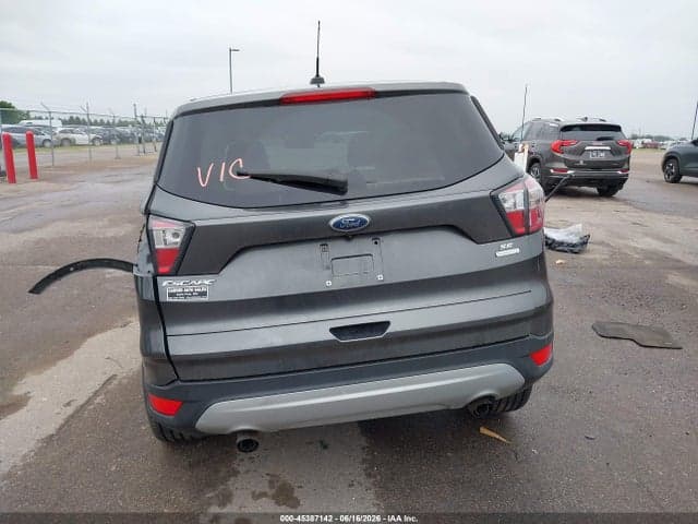 2017 FORD ESCAPE SE 17
