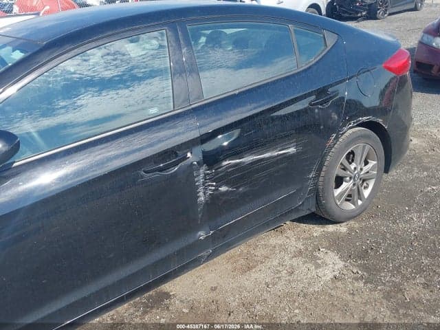 2018 HYUNDAI ELANTRA SEL 6