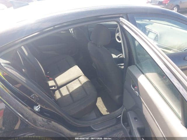 2018 HYUNDAI ELANTRA SEL 8
