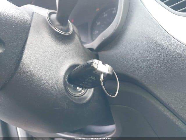 2019 HYUNDAI ACCENT SE 11