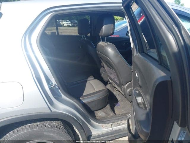 2018 CHEVROLET TRAX LT 8