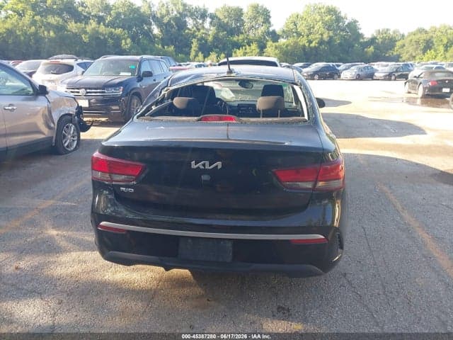 2022 KIA RIO S 17