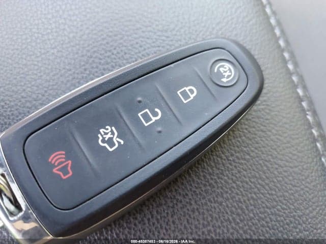 2019 FORD ESCAPE SE 11