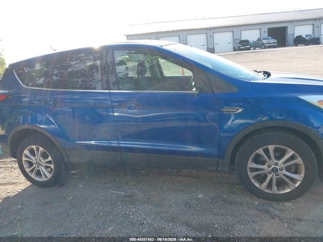 2019 FORD ESCAPE SE 13