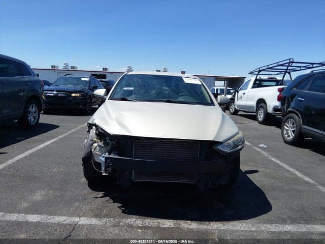 2017 HYUNDAI ELANTRA SE 6