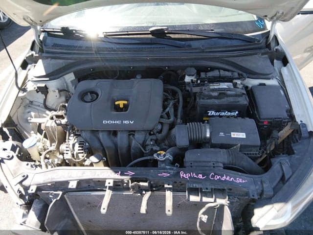 2017 HYUNDAI ELANTRA SE 10