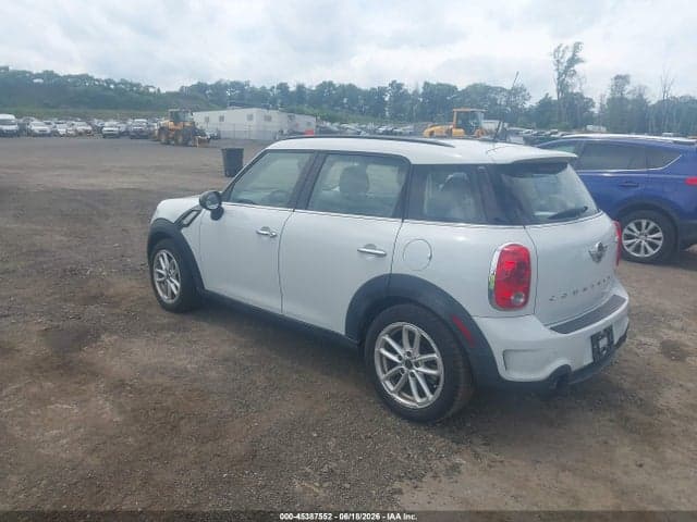2015 MINI COUNTRYMAN COOPER 3