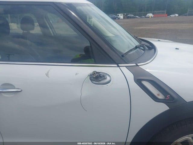 2015 MINI COUNTRYMAN COOPER 6