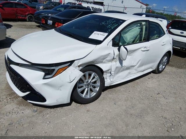 2025 TOYOTA COROLLA SE 2