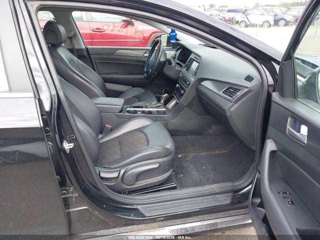 2017 HYUNDAI SONATA SPORT 5