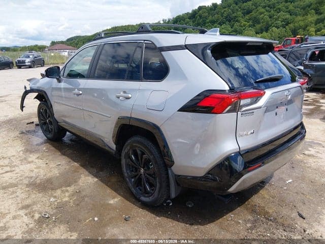 2025 TOYOTA RAV4 HYBRID SE 3