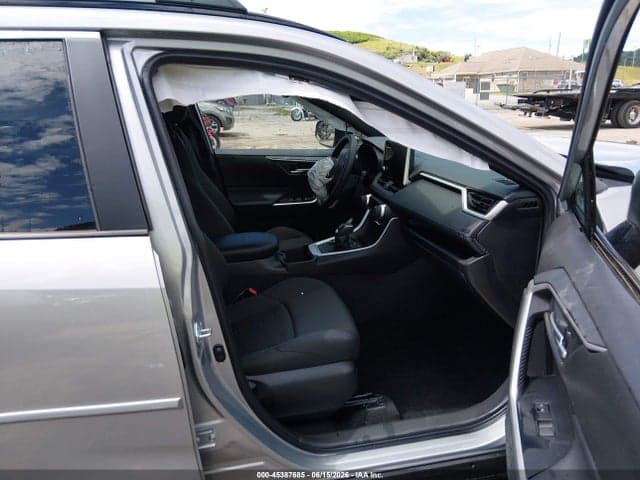 2025 TOYOTA RAV4 HYBRID SE 5