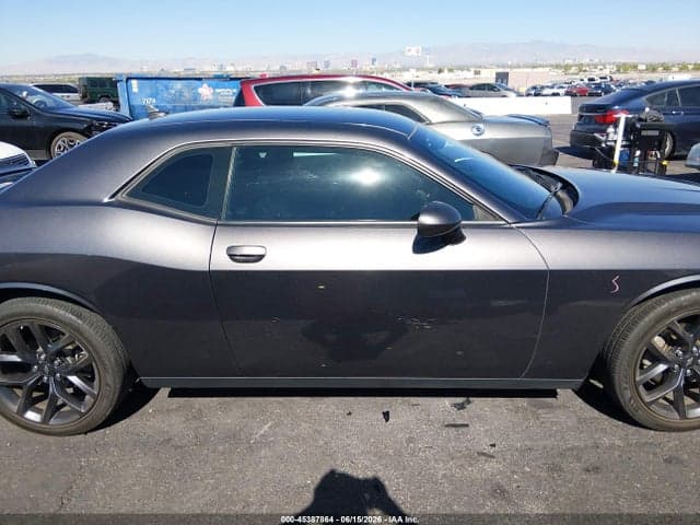 2022 DODGE CHALLENGER SXT 13