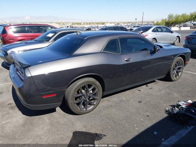 2022 DODGE CHALLENGER SXT 4