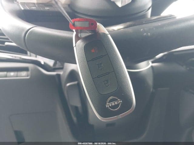 2025 NISSAN KICKS SR FWD 11