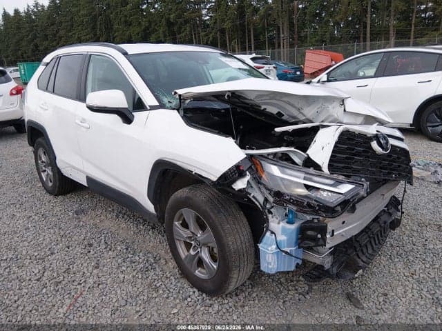 2025 TOYOTA RAV4 XLE - 1