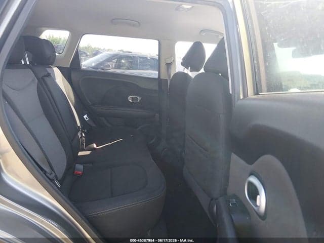 2018 KIA SOUL + 8