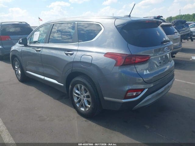 2019 HYUNDAI SANTA FE SE 3