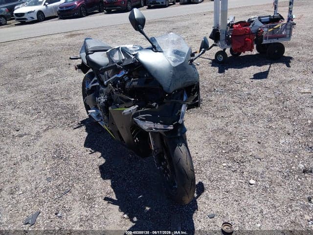 2026 HONDA CBR650 R 1