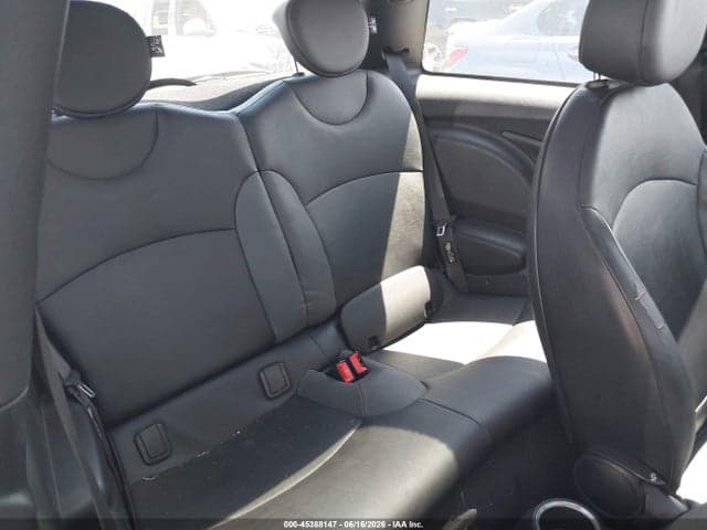 2009 MINI COOPER 8