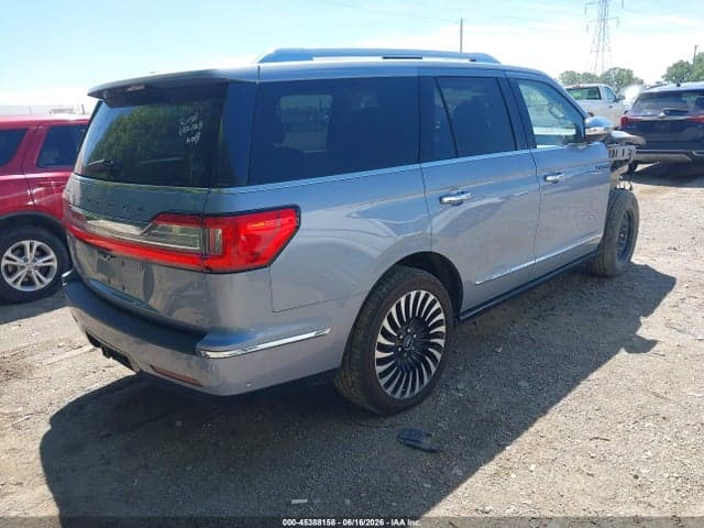 2018 LINCOLN NAVIGATOR BLACK 4