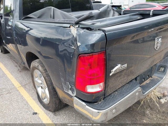 2017 RAM 1500 BIG HORN 4X4 5'7 BOX 6