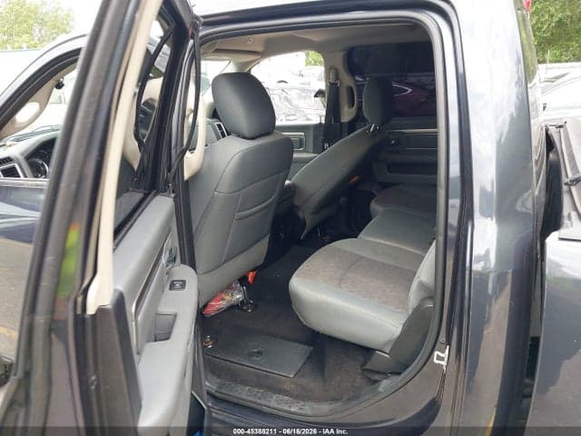 2017 RAM 1500 BIG HORN 4X4 5'7 BOX 8