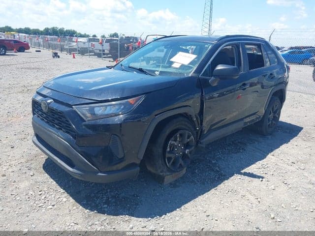 2021 TOYOTA RAV4 LE 2