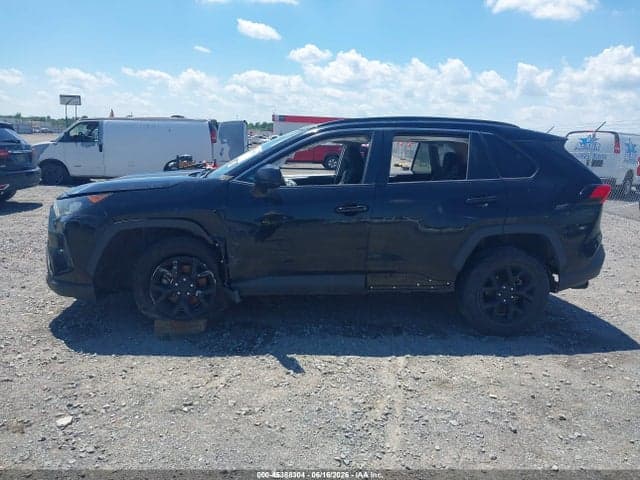 2021 TOYOTA RAV4 LE 13
