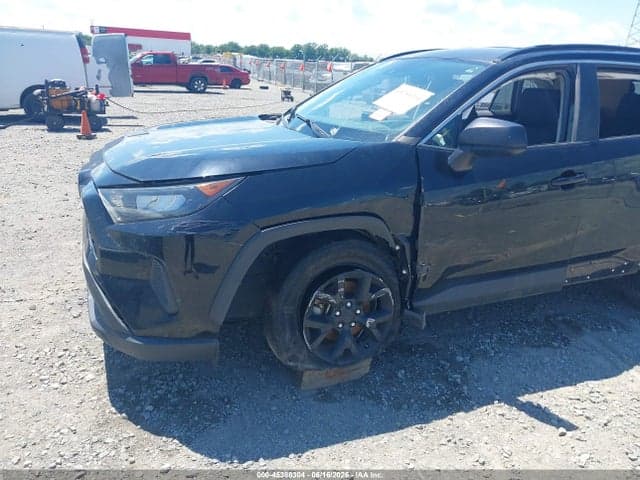 2021 TOYOTA RAV4 LE 6